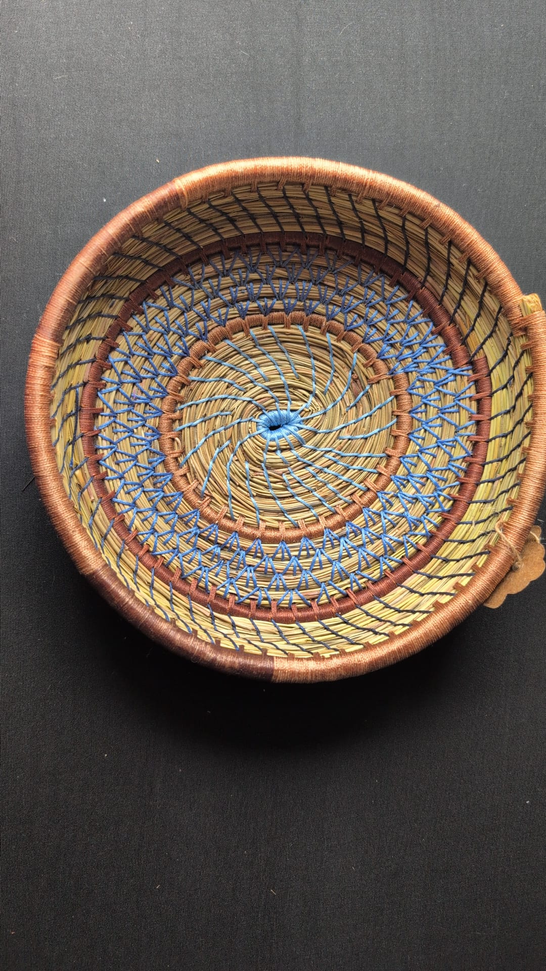 20cm pine needle coiled bowl