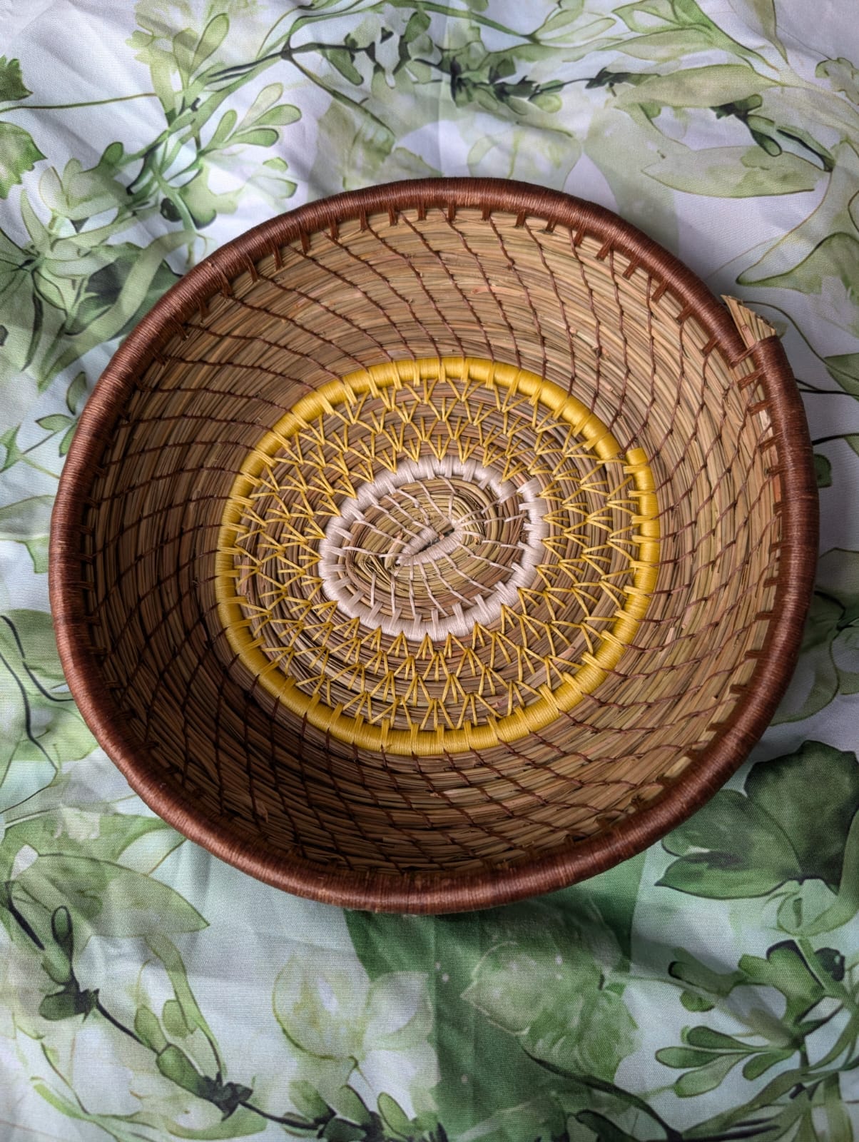 21cm hand coiled pine needle offering dish