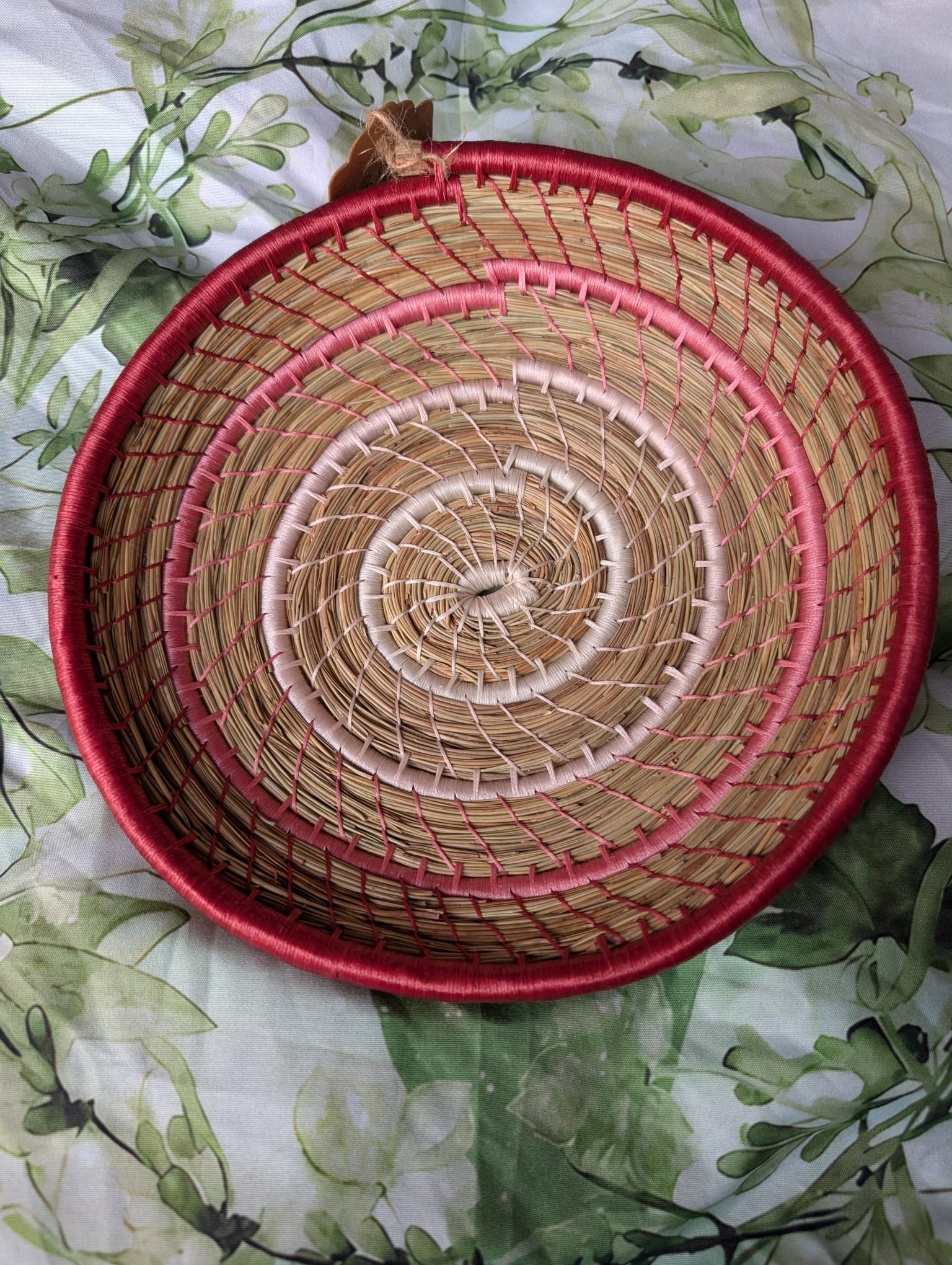 22cm hand coiled pine needle offering dish